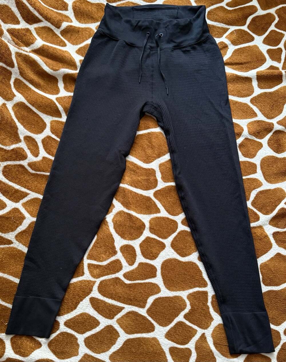 PINK Active High-Waisted Waffle Knit Seamless Jogger Leggings Black